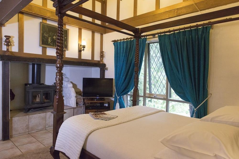 A Loft In The Mill Boutique Accommodation Olinda Exteriör bild