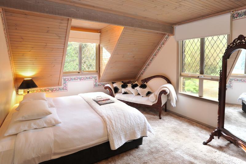 A Loft In The Mill Boutique Accommodation Olinda Exteriör bild