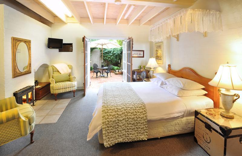 A Loft In The Mill Boutique Accommodation Olinda Exteriör bild
